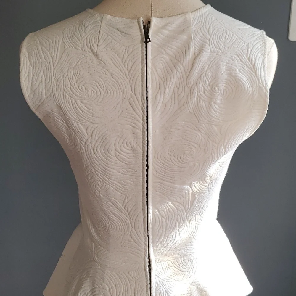 Theory white Peplum   top size s - Picture 7 of 15